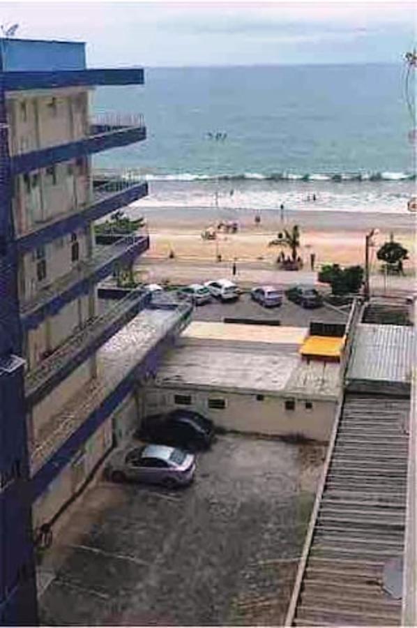 Suite Mar 210 - Economica E Compacta - Praia Do Morro - Predio Frente Mar Com Elevador, Atravessou A Avenida, Ja Esta Na Praia - Garagem - Internet Гуарапари Экстерьер фото